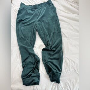 ✨SALE✨ Magaschoni velvet joggers ✨SALE✨
